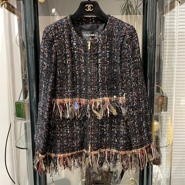 95新  chanel 黑金流苏彩线外套 大都会系列 36码