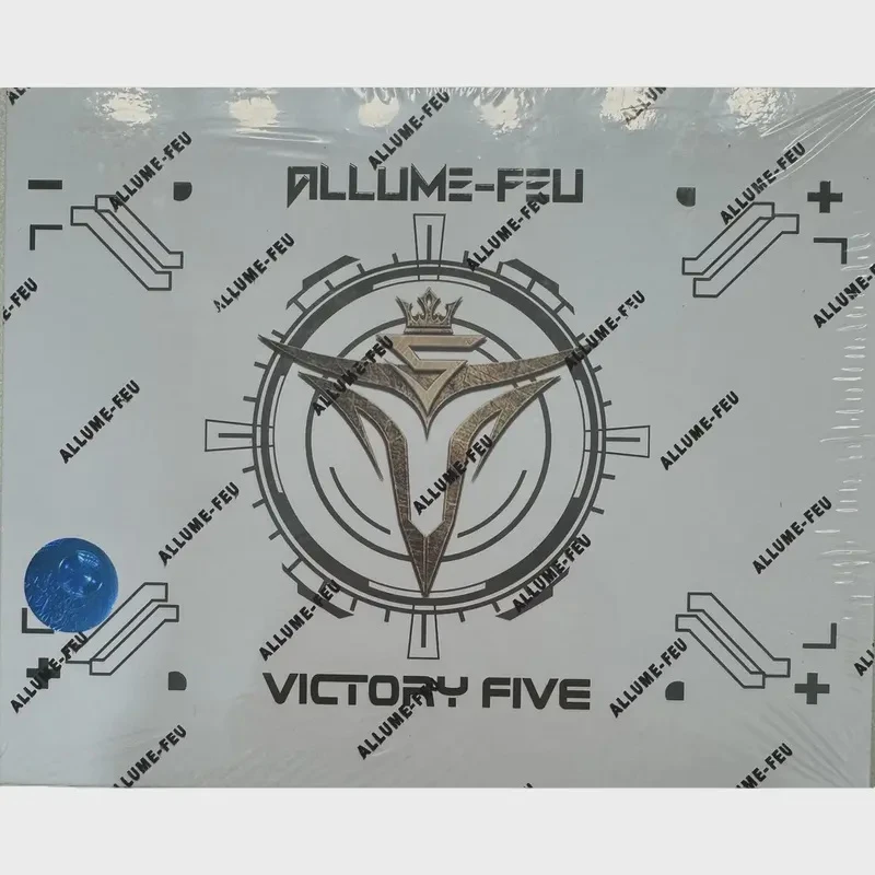 阿莉茉【LPL联赛V5战队】明星收藏卡 收藏卡牌盲盒[默认代拆]