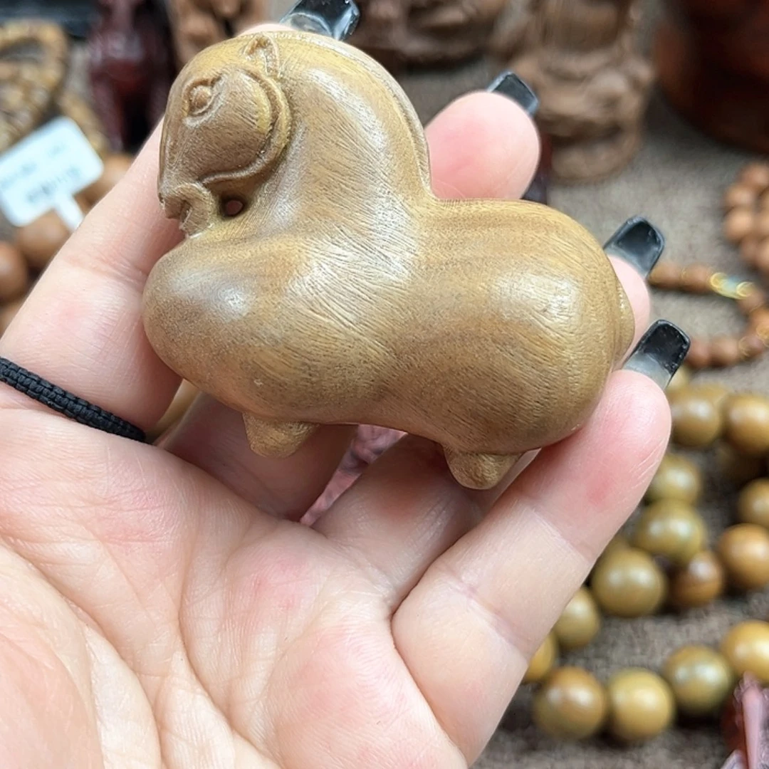 【闪购商品】绿檀雕刻