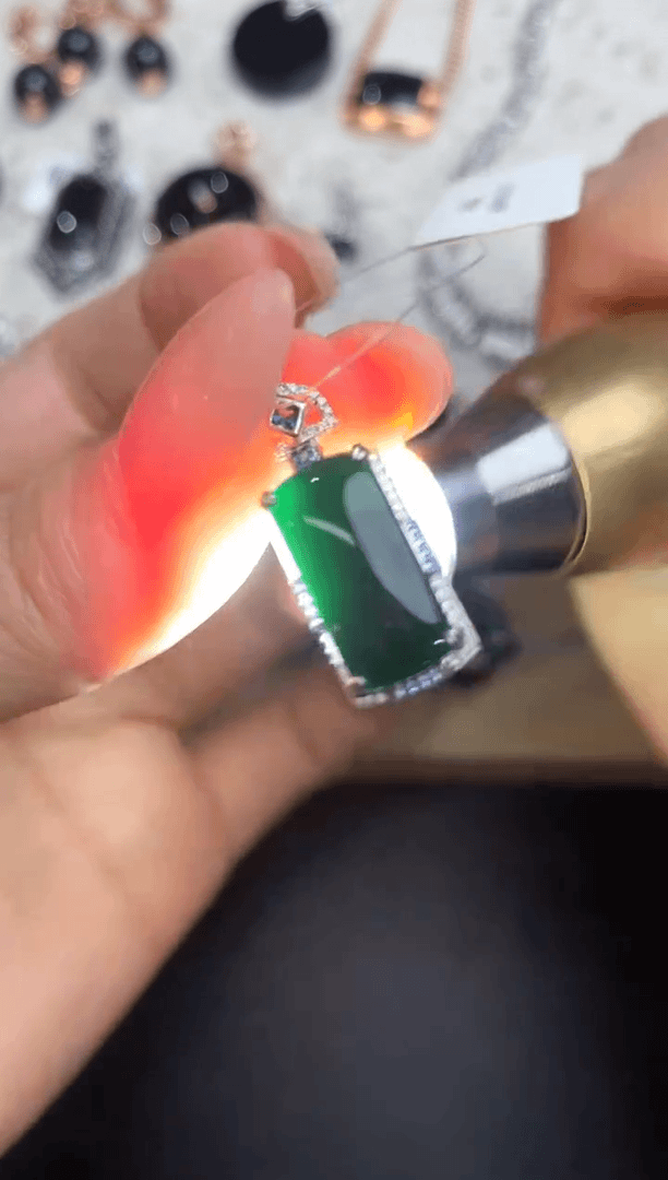 【闪购商品】翡翠颈饰未镶嵌吊坠|5980+0