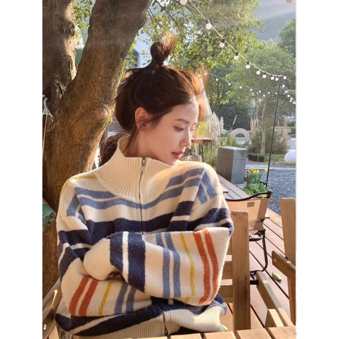 2025新款美式复古条纹毛衣拉链外套女秋冬设计感独特别致针织开衫