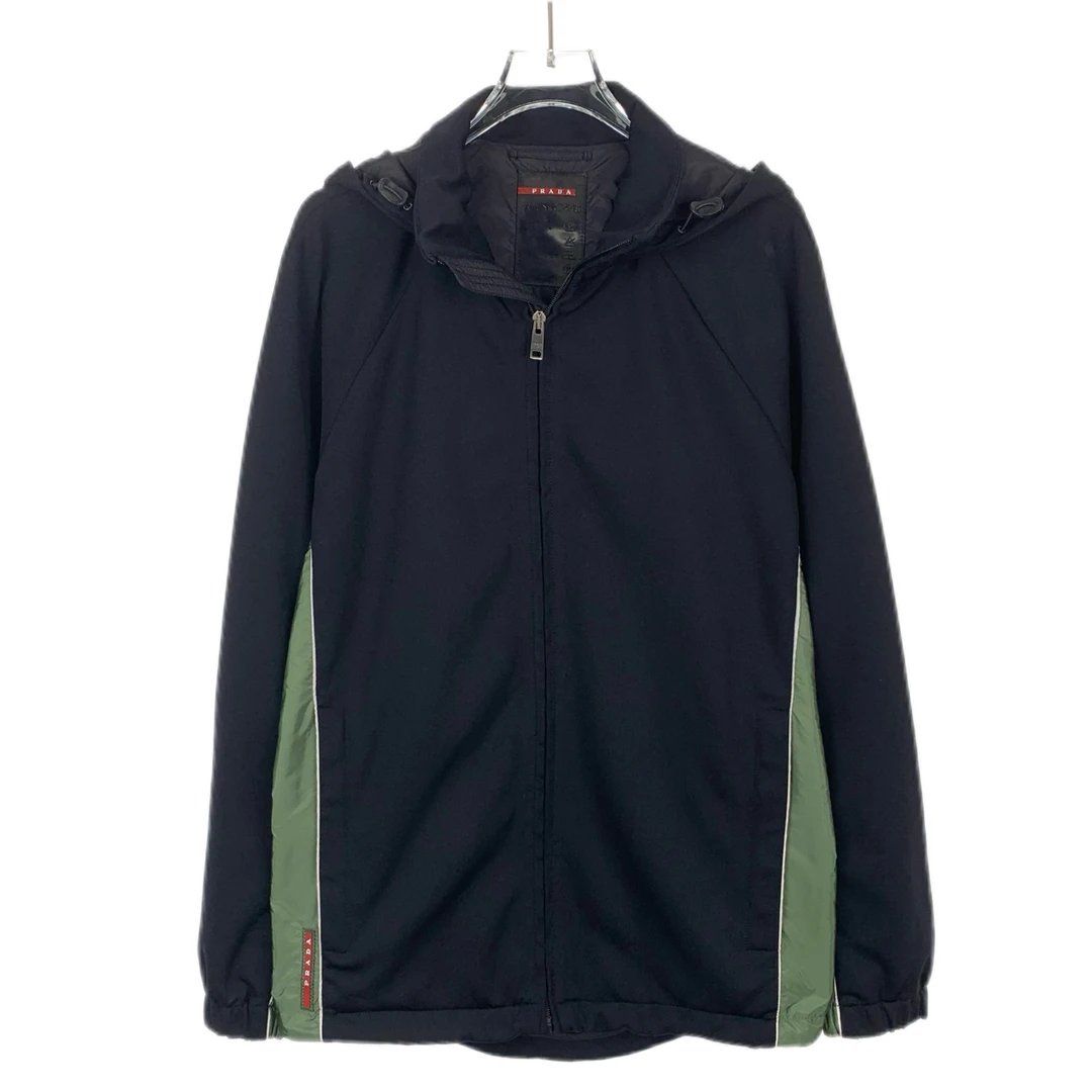 Prada/普拉达潮奢豆 严选/logo贴饰拼接连帽黑色外套/95新/015671