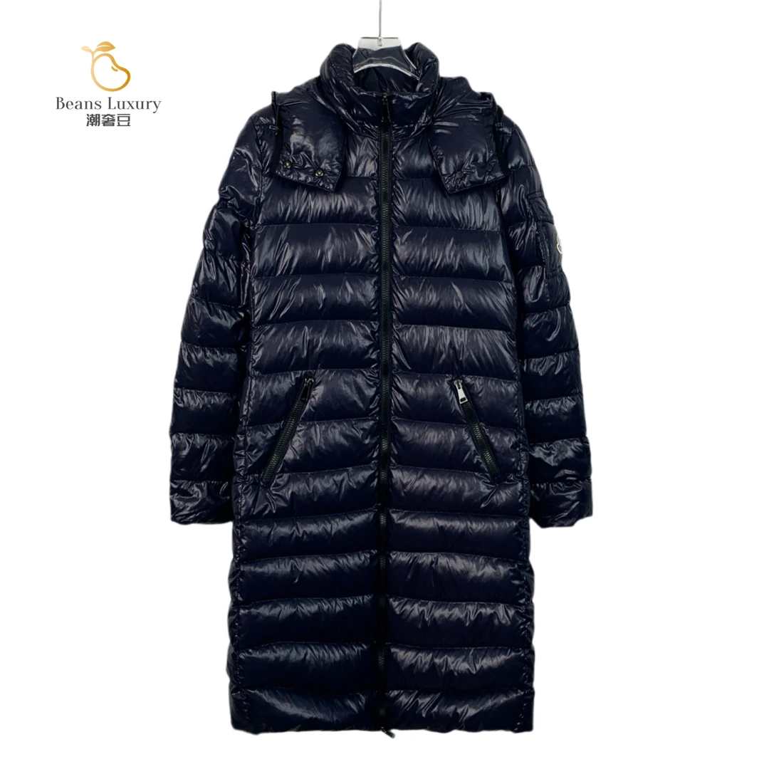 99新 MONCLER 潮奢豆 严选/深蓝色徽标贴饰连帽绗缝羽绒服/H10852