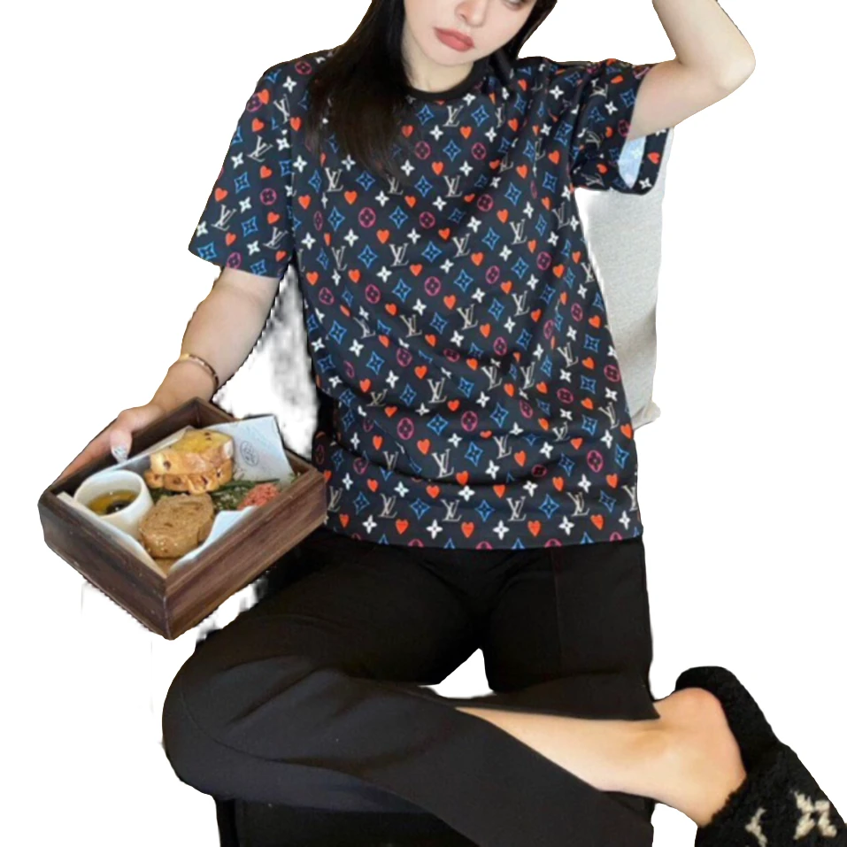 95新 LouisVuitton/路易威登 满印圆领短袖T恤/014839