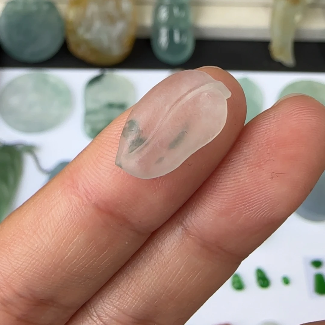 【闪购商品】定制翡翠未镶嵌