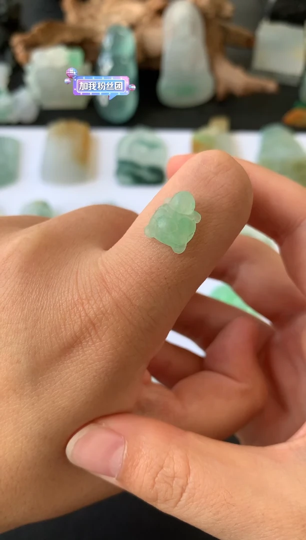 【闪购商品】定制翡翠未镶嵌翡翠