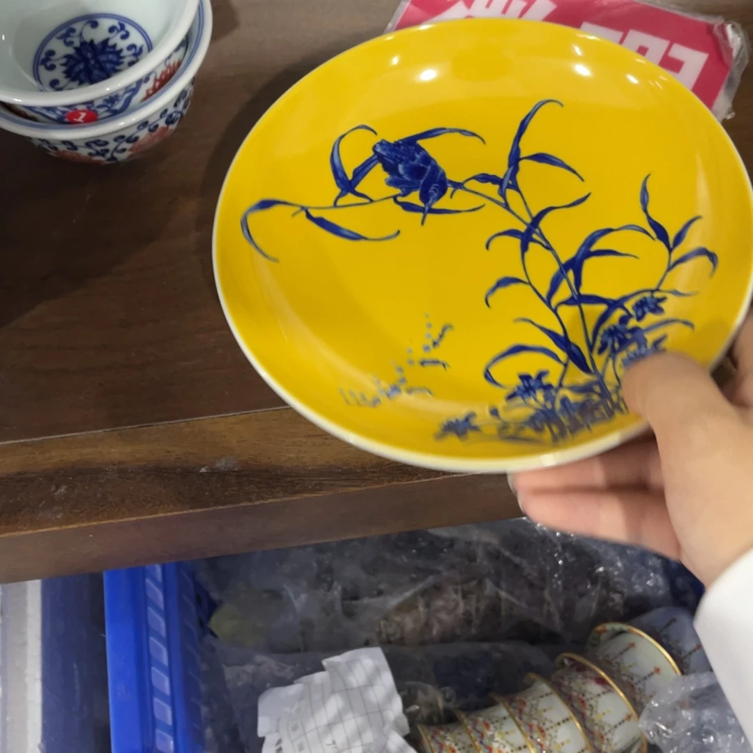 杯景德镇瓷器活儿也要出来