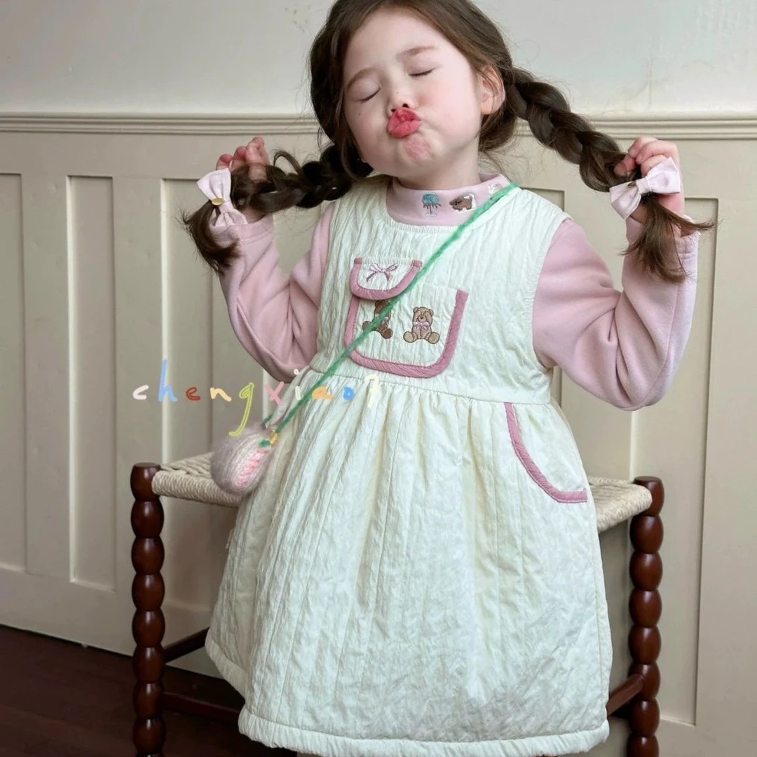 童装2024秋冬新款韩系女童小童小熊口袋棉裙背心裙绣花加厚打底衫