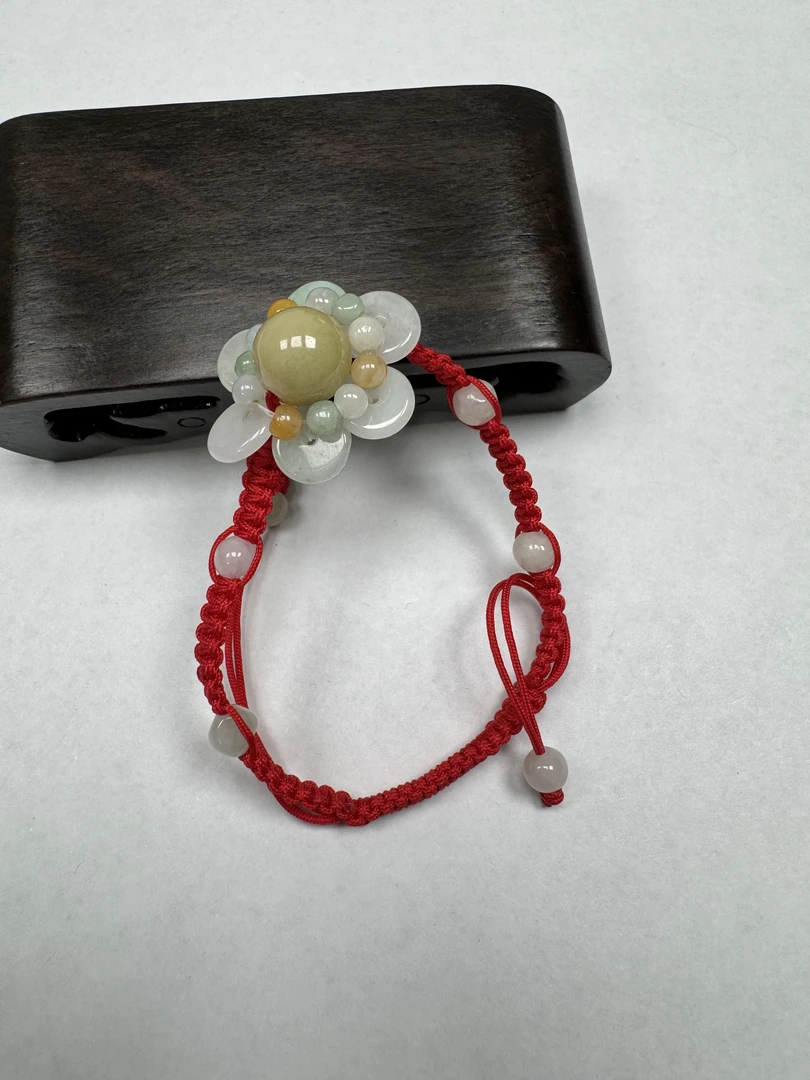 女士时尚收拉手链红色纯手工简约民族风清新，纯天然古风然翡翠