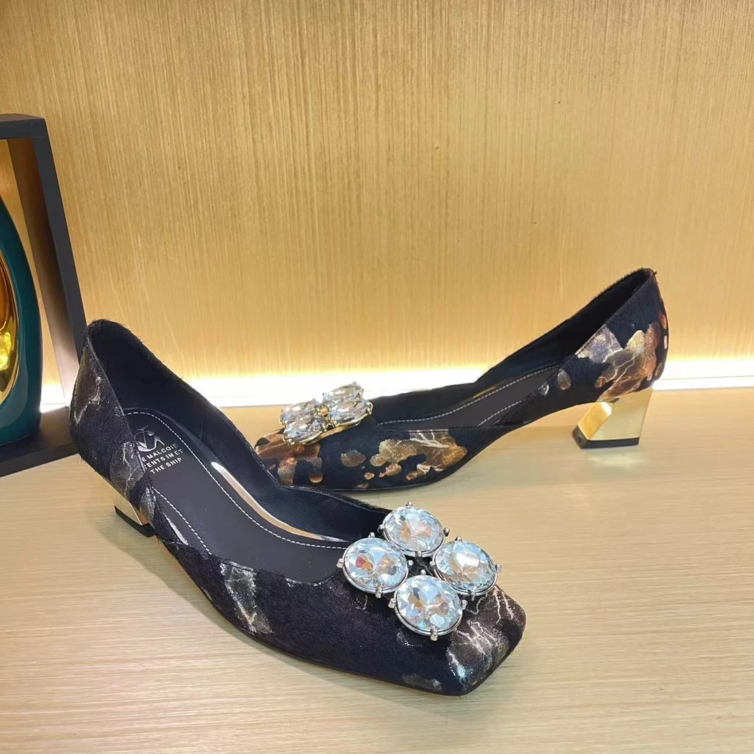 703浅口真皮中跟方头鸽子蛋扣件时尚气质舒适女单鞋【4CM]