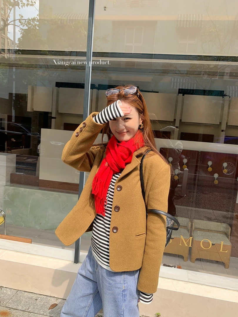 香菜不加辣XIANGCAI气质休闲短款羊毛西装外套女秋冬新款外套上衣