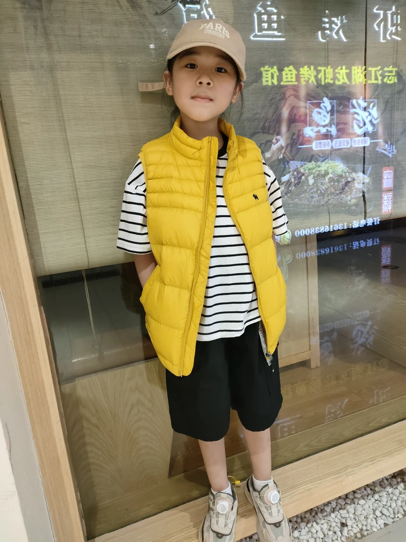 厂家直销棠泱儿童轻型优质羽绒马甲秋冬背心90%白鸭绒男童女童