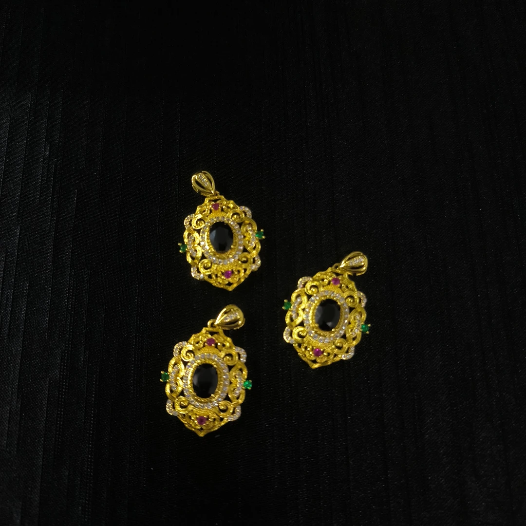 蓝宝石棱形镂空坠（多样性发一件）403