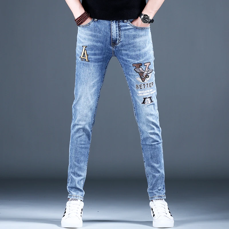 2025年新款刺绣牛仔裤男款修身小脚裤子韩版潮流夏季薄款弹力长裤