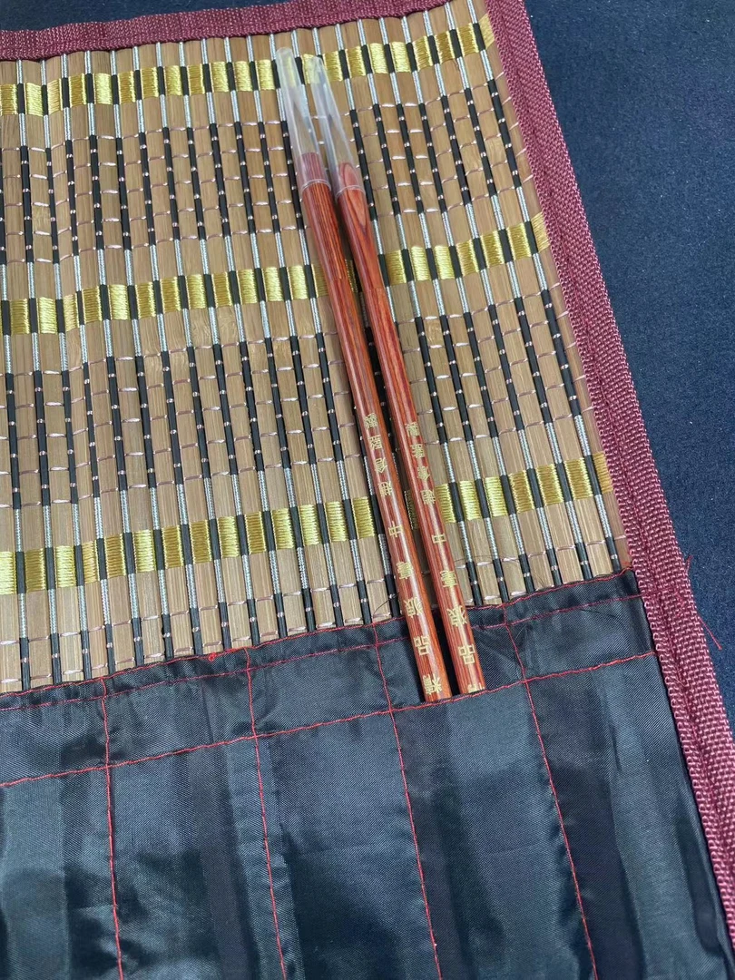 精品狼毫（中号两支装）赵仓监制。出锋2.4cm（送笔帘）