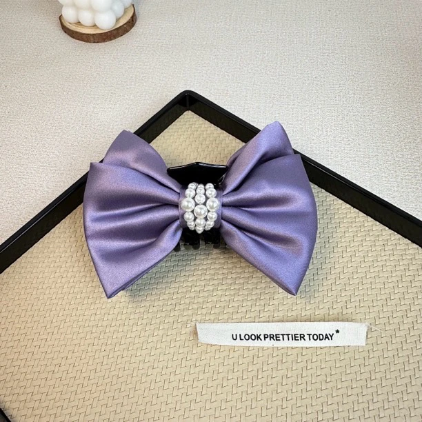 【卓菲】原单手缝珠蝴蝶结抓夹1230