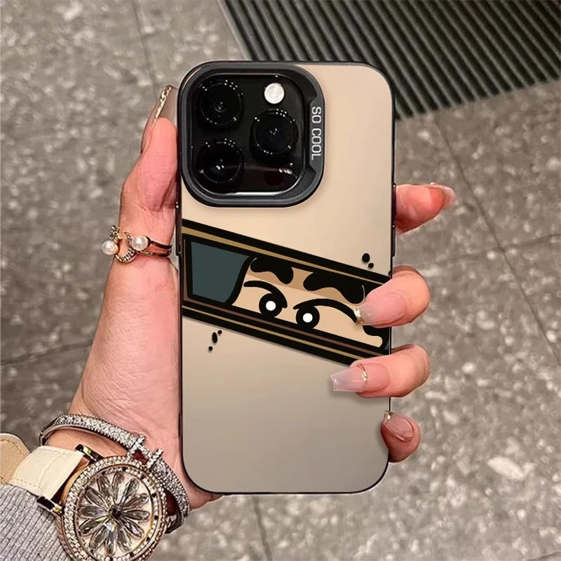 偷瞄小新适用苹果16promax手机壳新款iphone15情侣创意个性17卡通