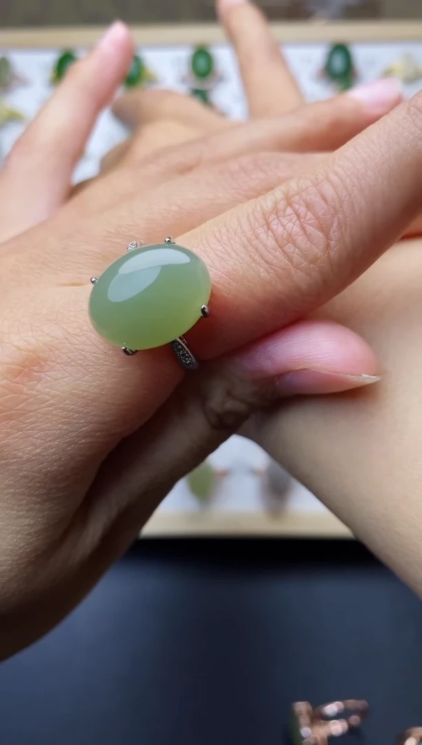 【闪购商品】和田玉戒指银S925镶嵌1