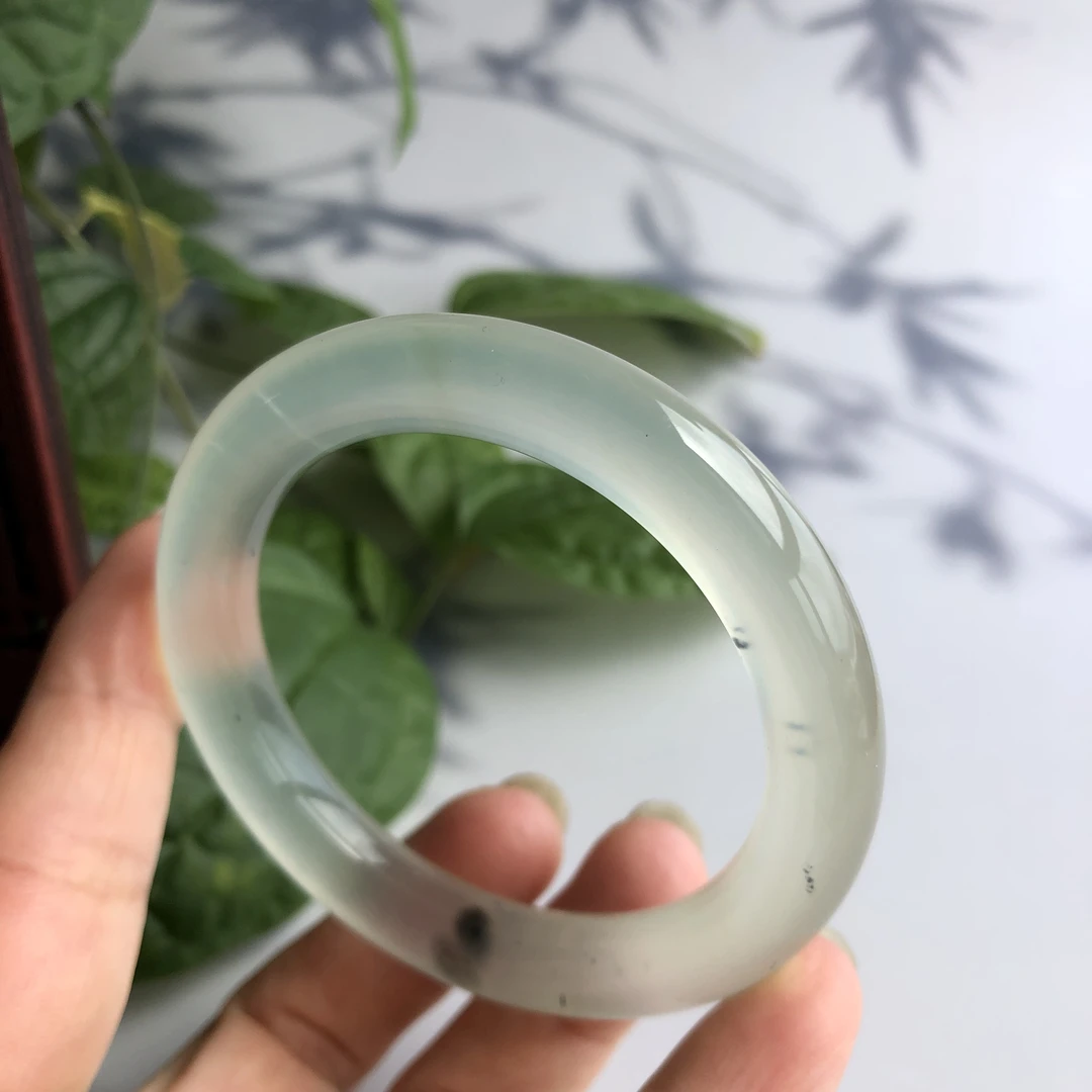 岫玉手镯 手饰品 女款高冰水透 001圆条撒金口径53