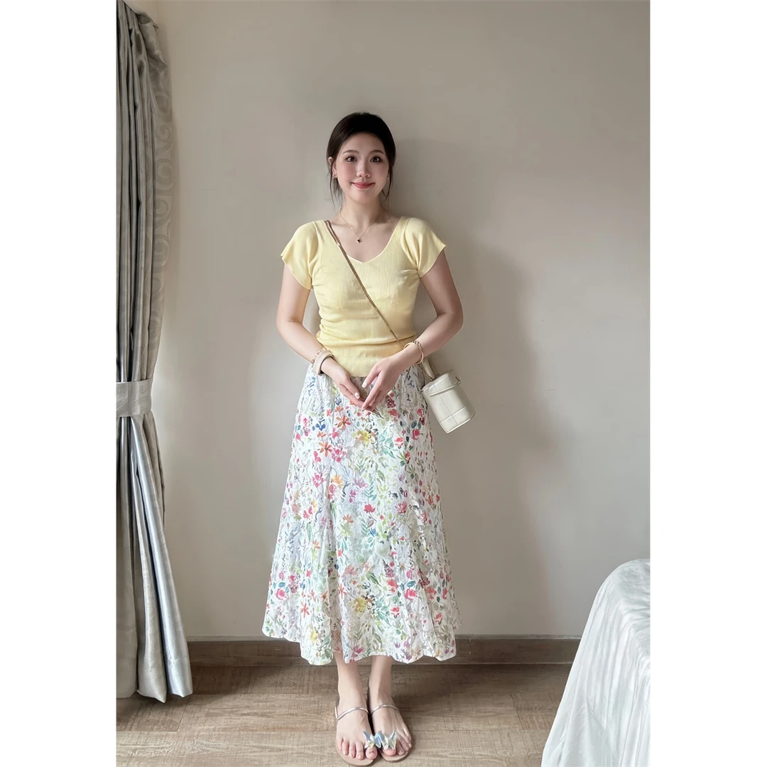 2024夏季新款小清新V领针织短袖上衣+蕾丝鱼尾半身裙两件套