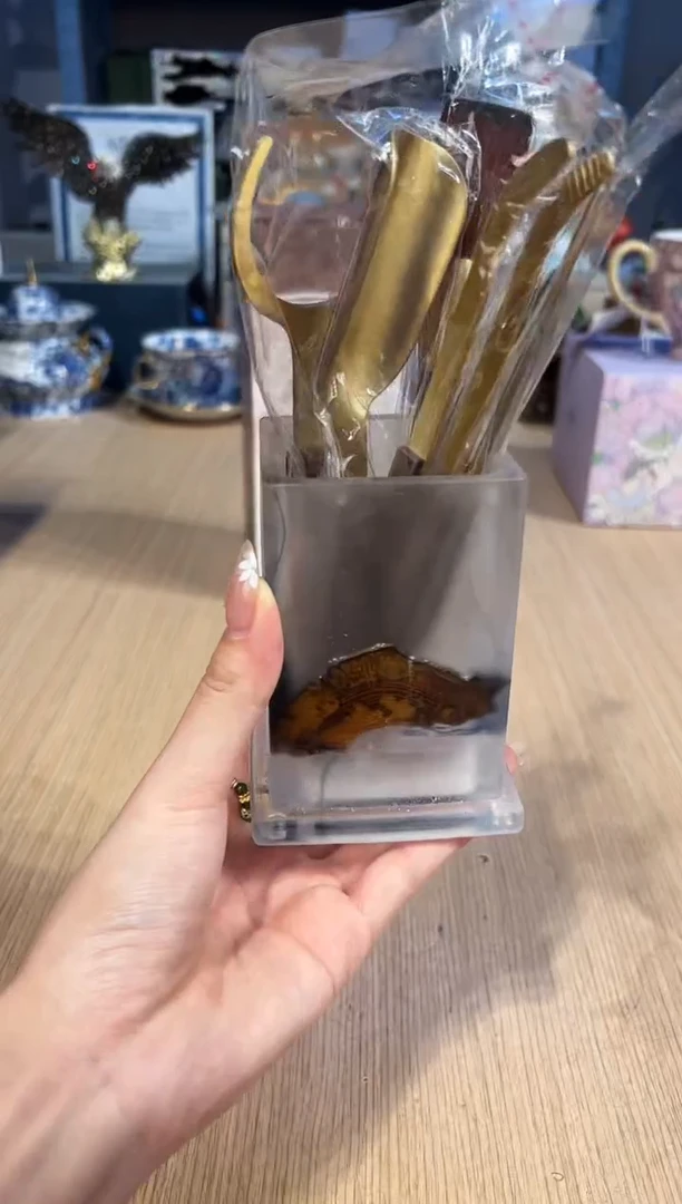 【闪购商品】杯32崖柏六君子