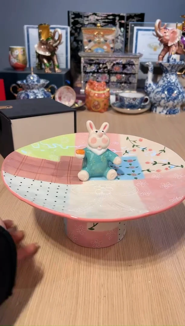 【闪购商品】如图35粉补丁高脚果盘