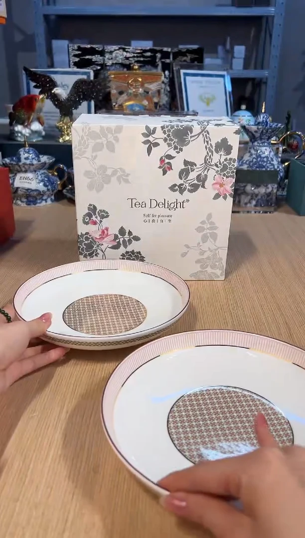 【闪购商品】杯88歌剧院深盘套二（粉）