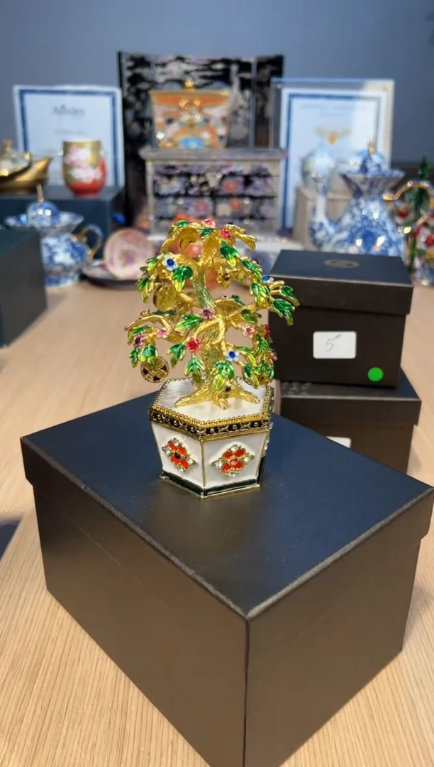 【闪购商品】陶如图216白底摇钱树