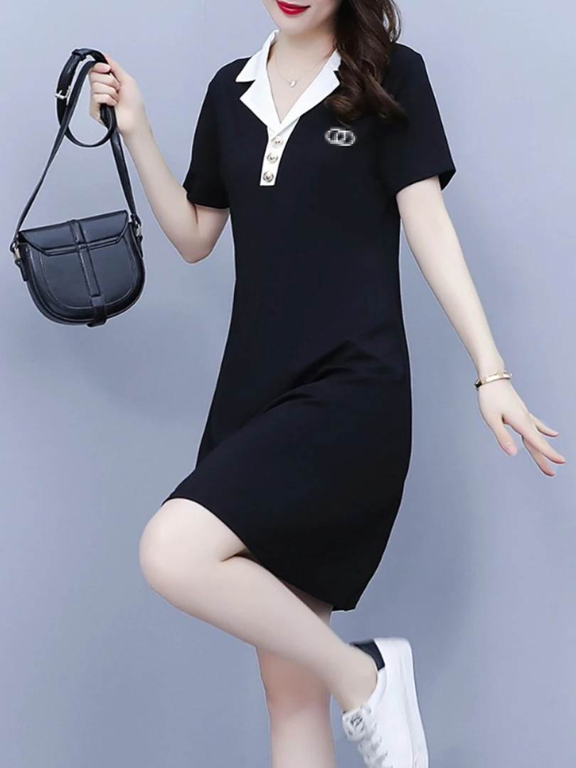 夏季气质休闲中款修身收腰显瘦女装连衣裙时尚洋气POLO领小黑裙女