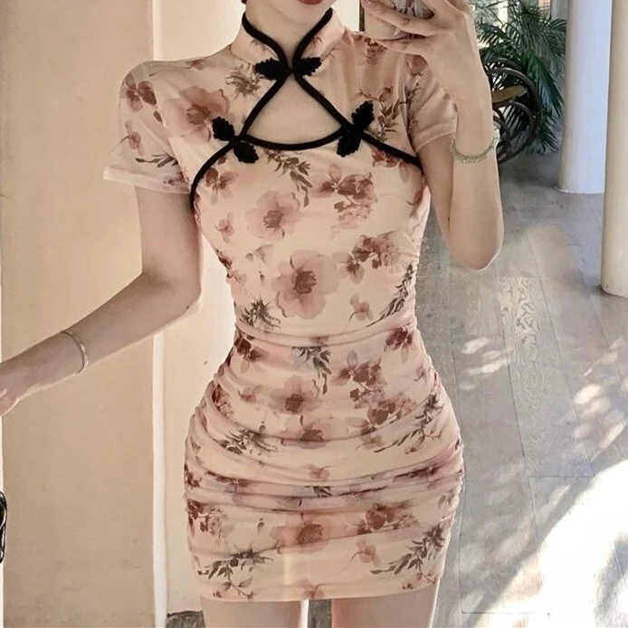 中国风旗袍改良连衣裙复古性感短款褶皱修身收腰显瘦夏季气质印花