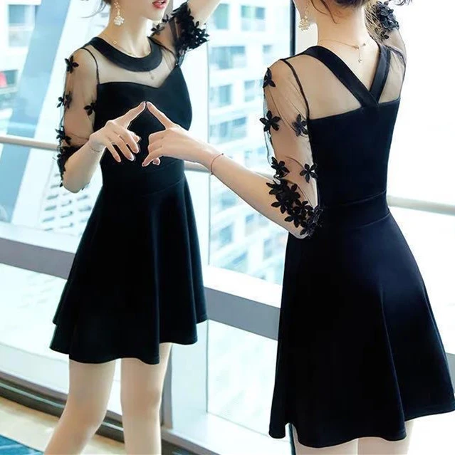 性感女装连衣裙夏季网纱拼接短裙修身收腰显瘦时尚气质短款小黑裙