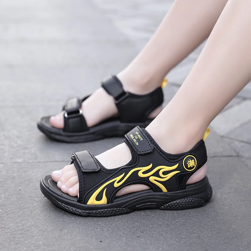 特价童鞋儿童凉鞋2025夏季新款软底防滑男童沙滩鞋子中大童小学生