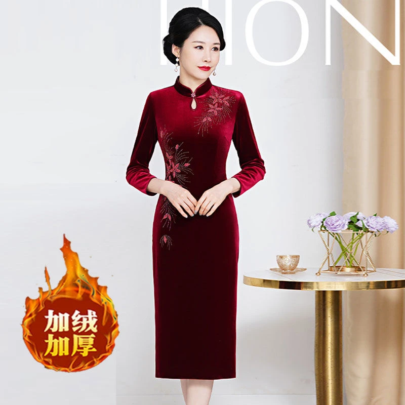 高档金丝绒旗袍敬酒服秋冬新款加绒中老年妈妈婚宴礼服订婚连衣裙