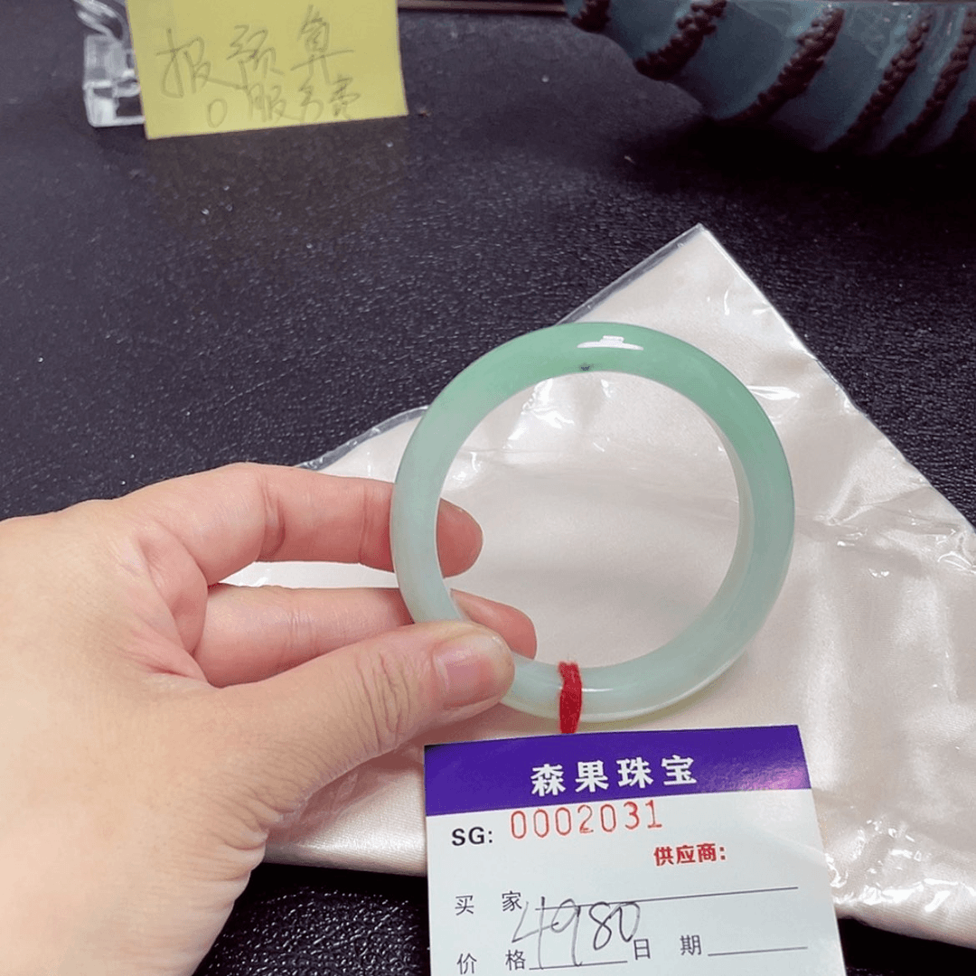 【闪购商品】翡翠手镯未镶嵌