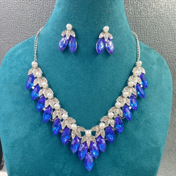 5-巴娜新款两件配饰 民族风配饰 金色配饰 公主