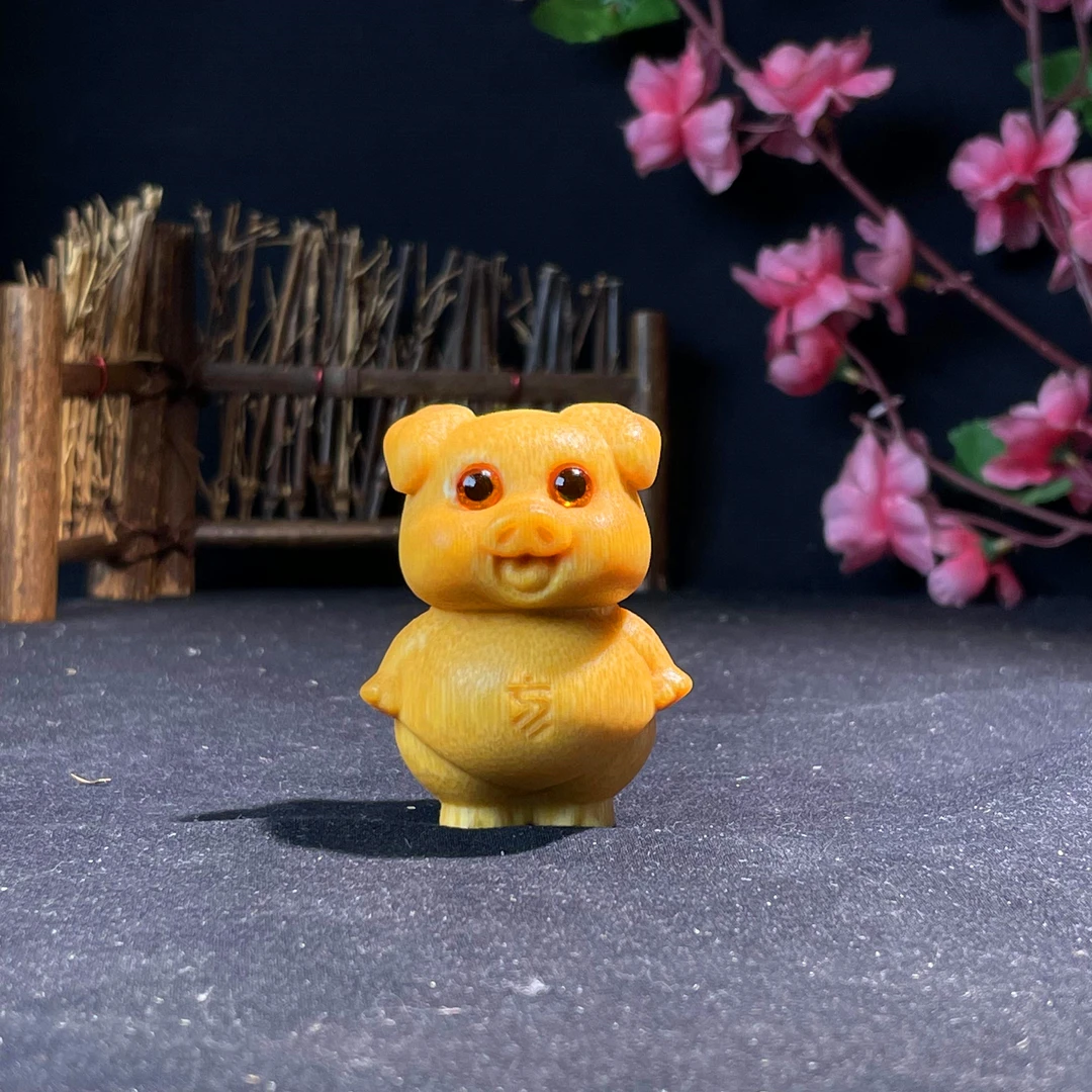 【小敏】12生肖猪直径4.0左右 实心竹雕刻 拍下送大油+手套刷子