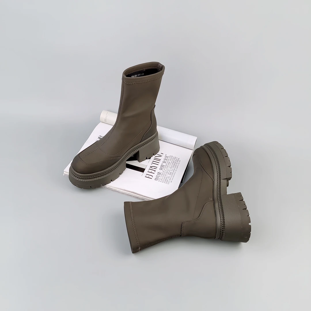 2024秋冬新款气质时尚女士真皮一脚蹬超酷大气圆头短靴鞋-399-266