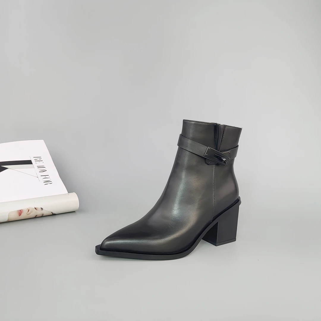 火爆秋冬新款气质时尚百搭女士真皮拉链大气尖头短靴鞋-809-16