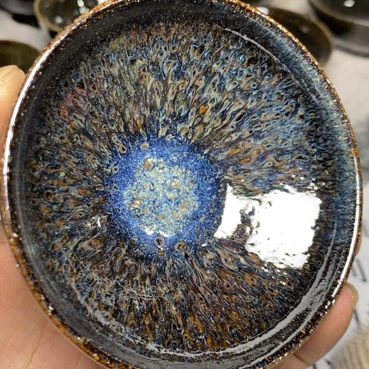 茶盏9cluo da j jiu mo y