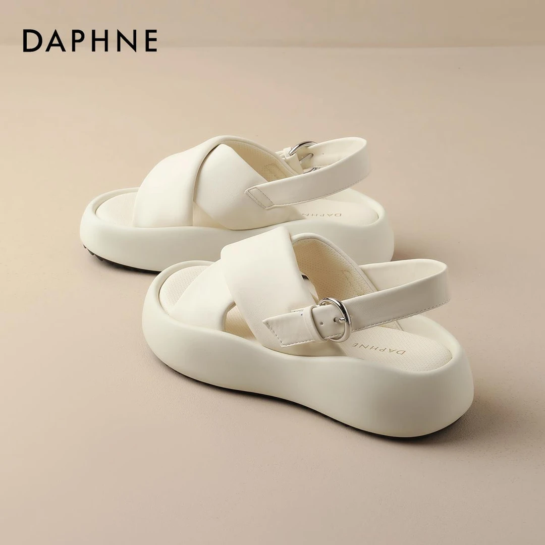 达芙妮厚底沙滩凉鞋女款2025夏季新款女鞋子女士运动软底松糕外穿