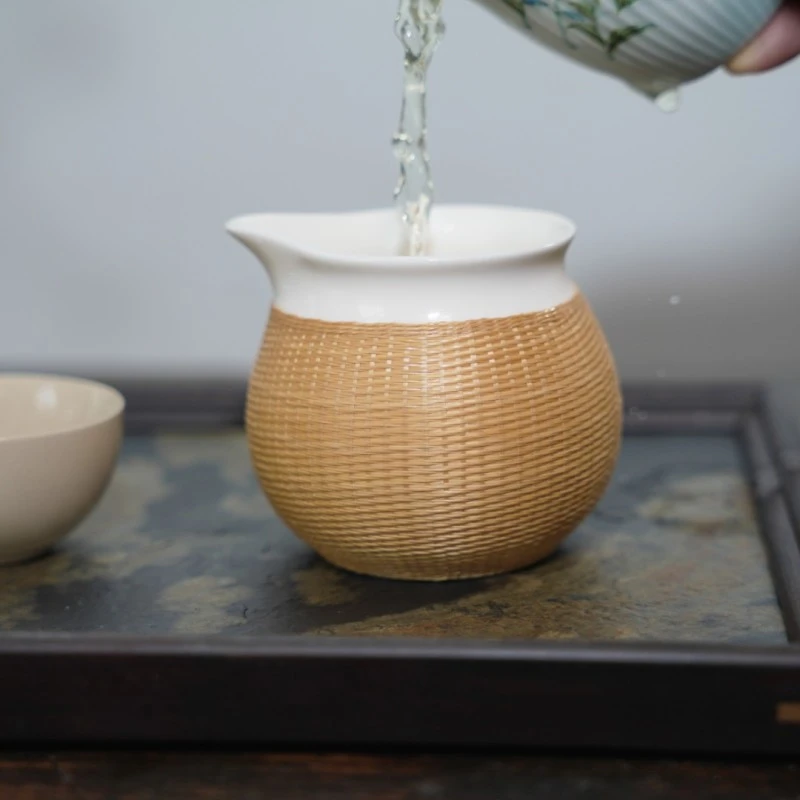 竹编细丝扣瓷公道杯
