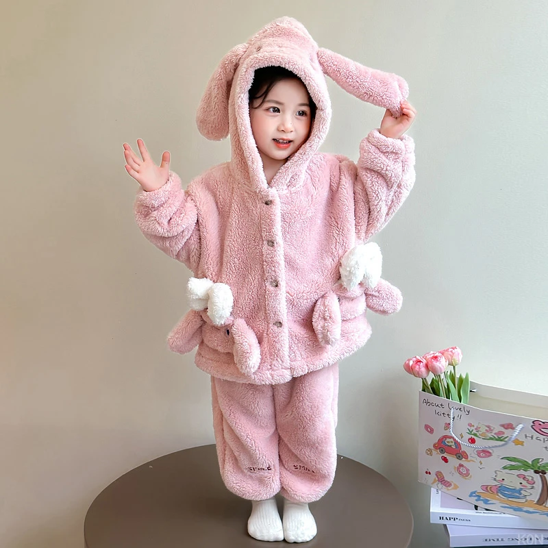 女童睡衣秋冬季新款儿童加厚珊瑚绒家居服2岁女宝冬装法兰绒套装