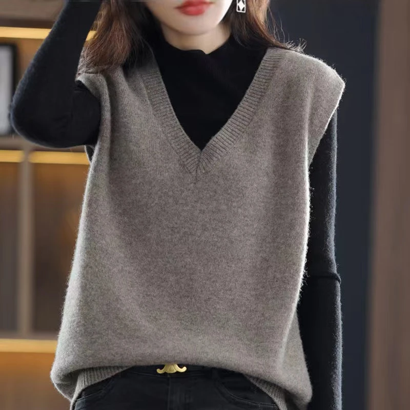 品牌欧货针织马甲背心女秋新款宽松v领外穿洋气马夹毛衣坎肩上衣