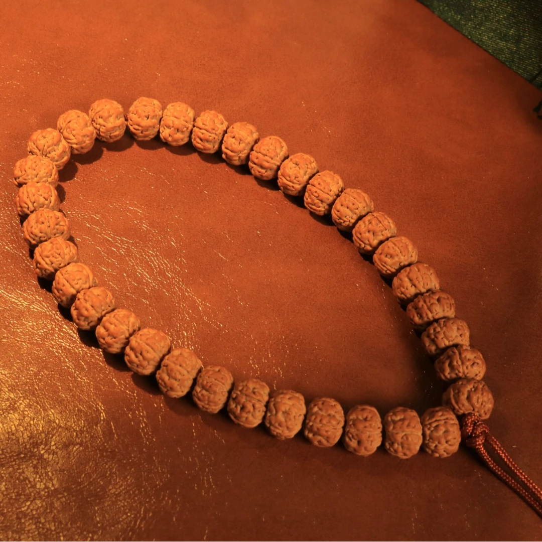 【三皮出品】小金刚原桩老树王手持原色原皮无黄无阴金刚菩提爆肉