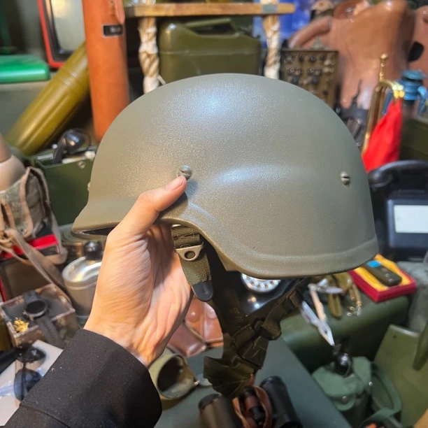 正品老货凯夫头盔安全盔滑雪盔全新库存