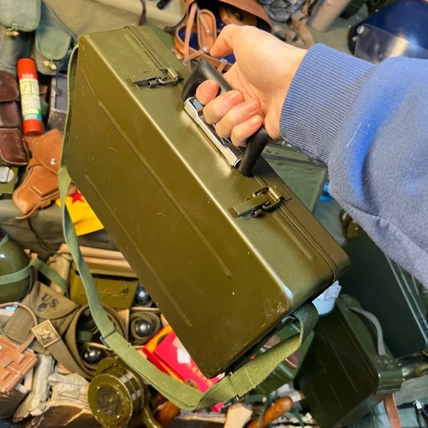 正品老货手提公文箱铁箱工具箱