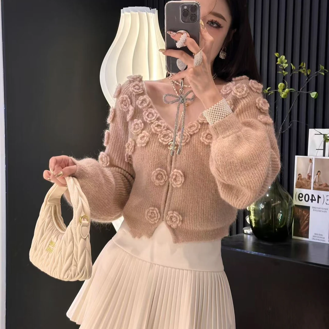 TongTong女系 温柔V领立体花朵装饰短款针织毛衣 时尚百搭小众