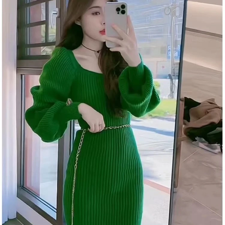 2025春秋新款女装韩版时尚气质毛衣裙子小个子冬款包臀针织连衣裙