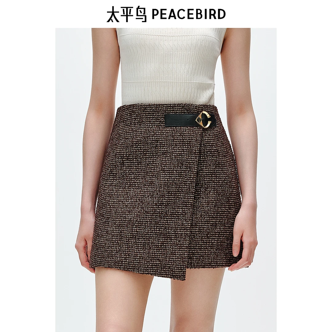 太平鸟粗花呢时尚半身裙新款品质绵羊毛精致短裙雅丹风AAGEE414D