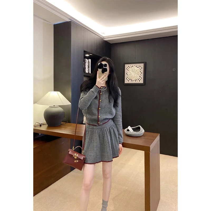 慵懒感通勤小众穿搭两件套显瘦百搭长袖针织开始高腰百褶半身裙女